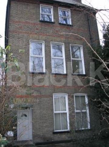 			Reduced Price, 1 Bedroom, 1 bath, 1 reception House			 Carleton Road, TUFNELL PARK N7